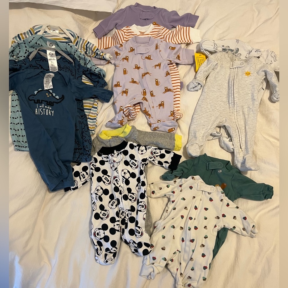 Boy / Gender neutral preemie pajama lot